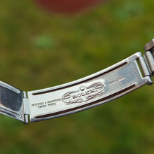 Load image into Gallery viewer, Rolex Oysterdate Précision 6694 gilt
