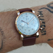 Charger l&#39;image dans la galerie, Chronographe Huma Landeron
