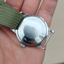 Charger l'image dans la galerie, Zodiac Sea wolf automatique diver blanche
