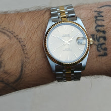 Charger l&#39;image dans la galerie, Tudor prince date automatique
