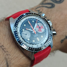 Load image into Gallery viewer, Yema Sous Marine big red eye 7733 311122
