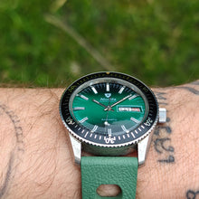 Load image into Gallery viewer, Nivada compensamatic automatique Diver
