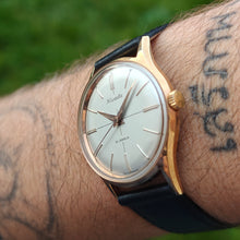 Charger l&#39;image dans la galerie, Nivada crosshair dial
