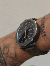 Charger l&#39;image dans la galerie, Bell &amp; Ross régulateur
