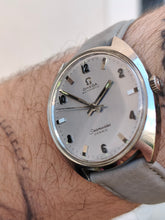 Charger l&#39;image dans la galerie, Omega Seamaster Cosmic automatique 165.026 chiffres romains
