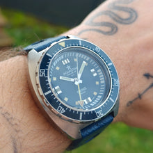 Load image into Gallery viewer, Aquastar Benthos 500 automatique
