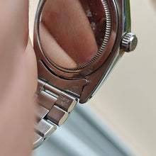 Charger l&#39;image dans la galerie, Rolex Oysterdate Précision 6694 black dial
