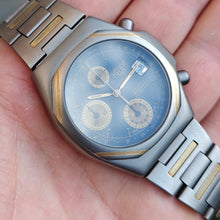 Charger l'image dans la galerie, Heuer Titanium chronographe automatique lwo 283
