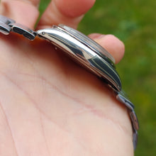 Load image into Gallery viewer, Rolex Oysterdate Précision 6694 gilt
