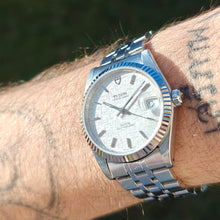 Charger l'image dans la galerie, Tudor Prince date automatique 74034
