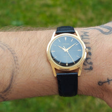 Load image into Gallery viewer, Nivada Compensamatic crosshair black dial
