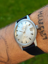 Charger l&#39;image dans la galerie, Longines Ultra chron automatique
