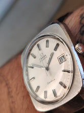Load image into Gallery viewer, Omega Genève automatique 1975 166.0164
