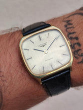 Charger l&#39;image dans la galerie, Longines automatique Cal L645.1
