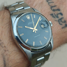 Load image into Gallery viewer, Rolex Oysterdate Précision 6694 gilt
