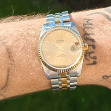 Charger l&#39;image dans la galerie, Tudor Prince date
