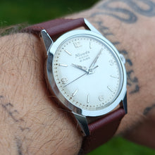 Charger l&#39;image dans la galerie, Nivada Discus automatique
