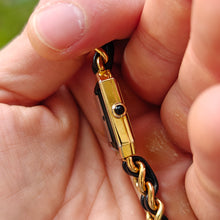 Charger l'image dans la galerie, Chanel première cuir plaqué or
