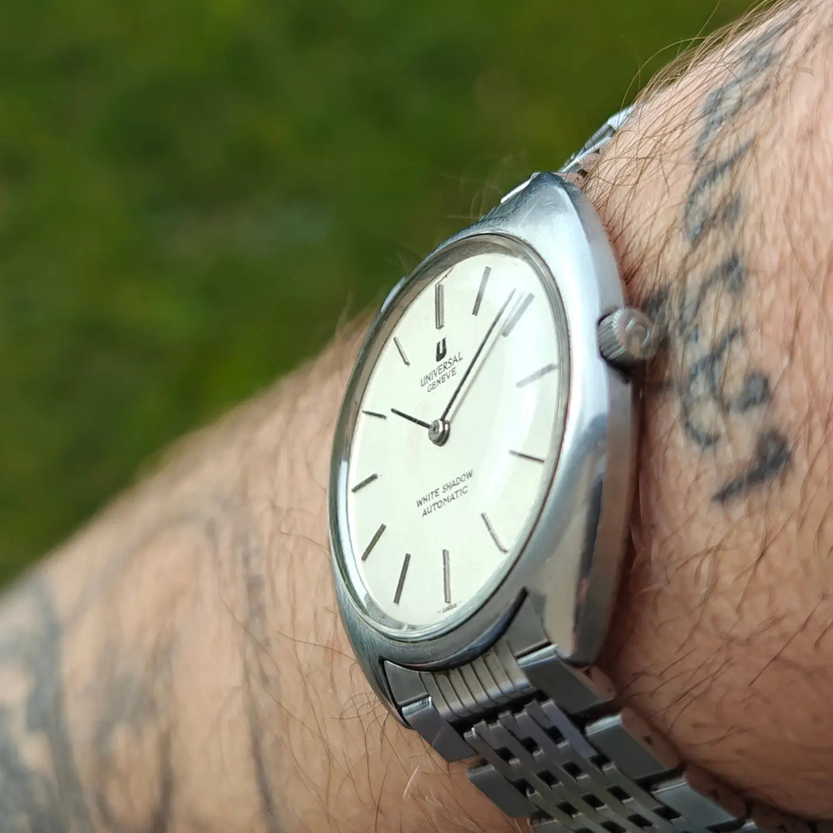 Universal Genève White Shadow Mikrorotor ultraslim — Archivfoto 4/9