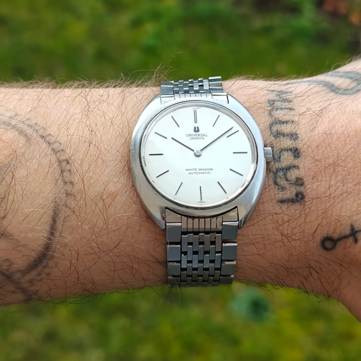 Universal Genève White Shadow Mikrorotor ultraslim — Archivfoto 2/9