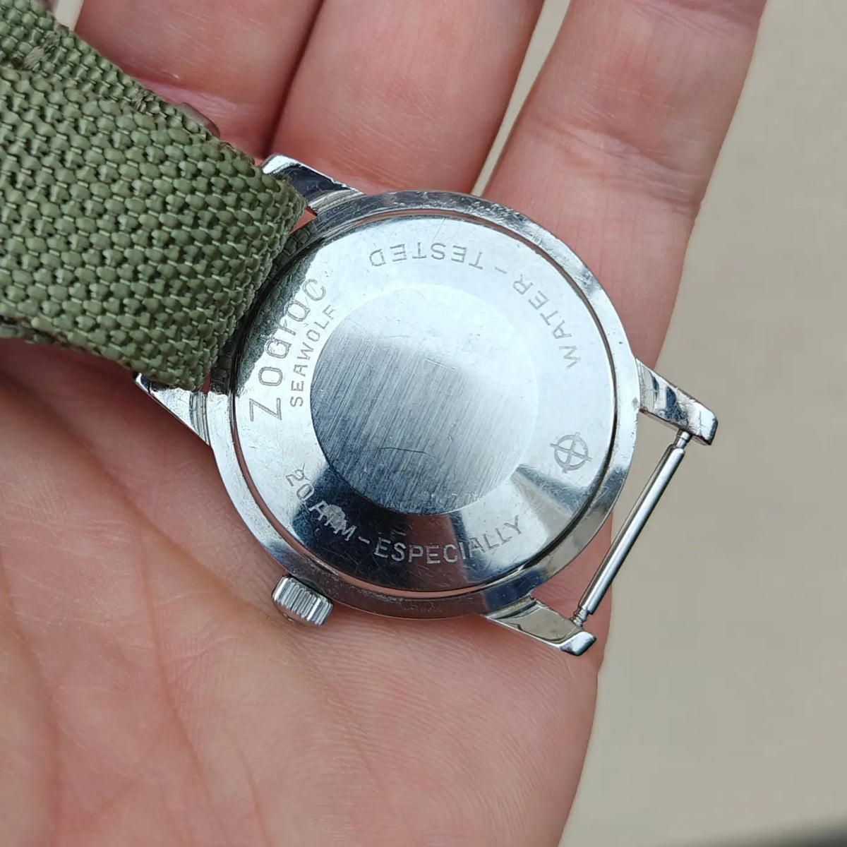 Zodiac Sea Wolf Taucheruhr mit weißem Zifferblatt — Foto 7/7