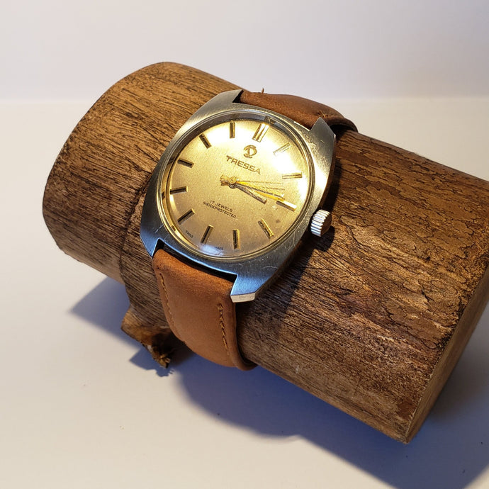 Montre mécanique Tressa 35mm hors couronne cadran rare des 70's