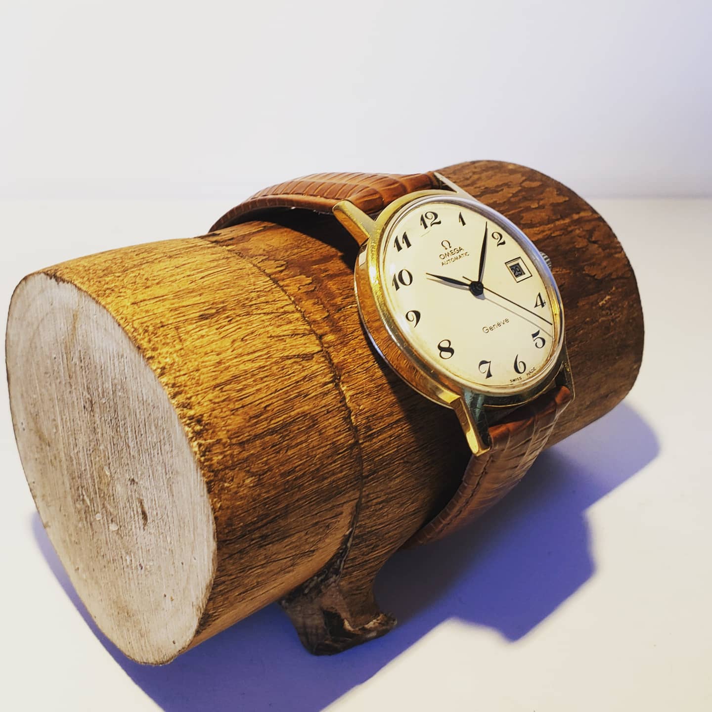 Rare Omega Genève automatic Caliber 565 Arabic numerals